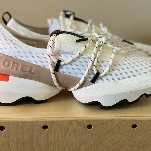 Sorel Kinetic Impact Sneaker (Seasalt, brand new) - Picture 2 of 7